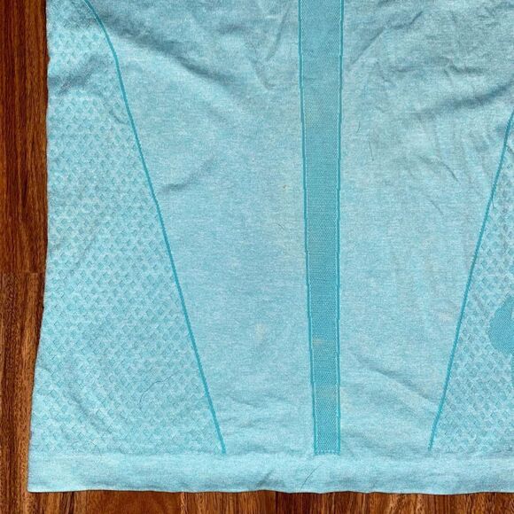 Nike Light Blue Form Fitting Dri-Fit Active Tank Womens Size Small - Picture 4 of 8